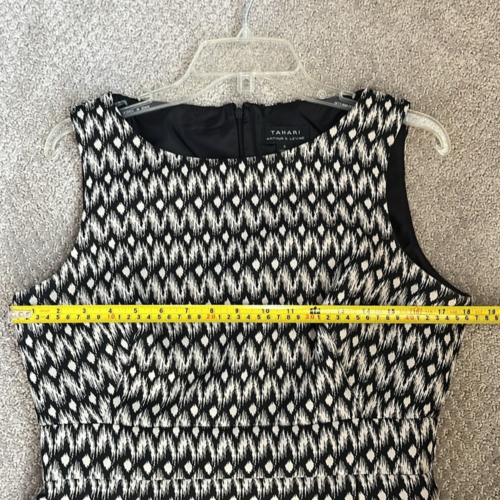 Tahari Dress sz 8 black and cream color pattern - Picture 8 of 10